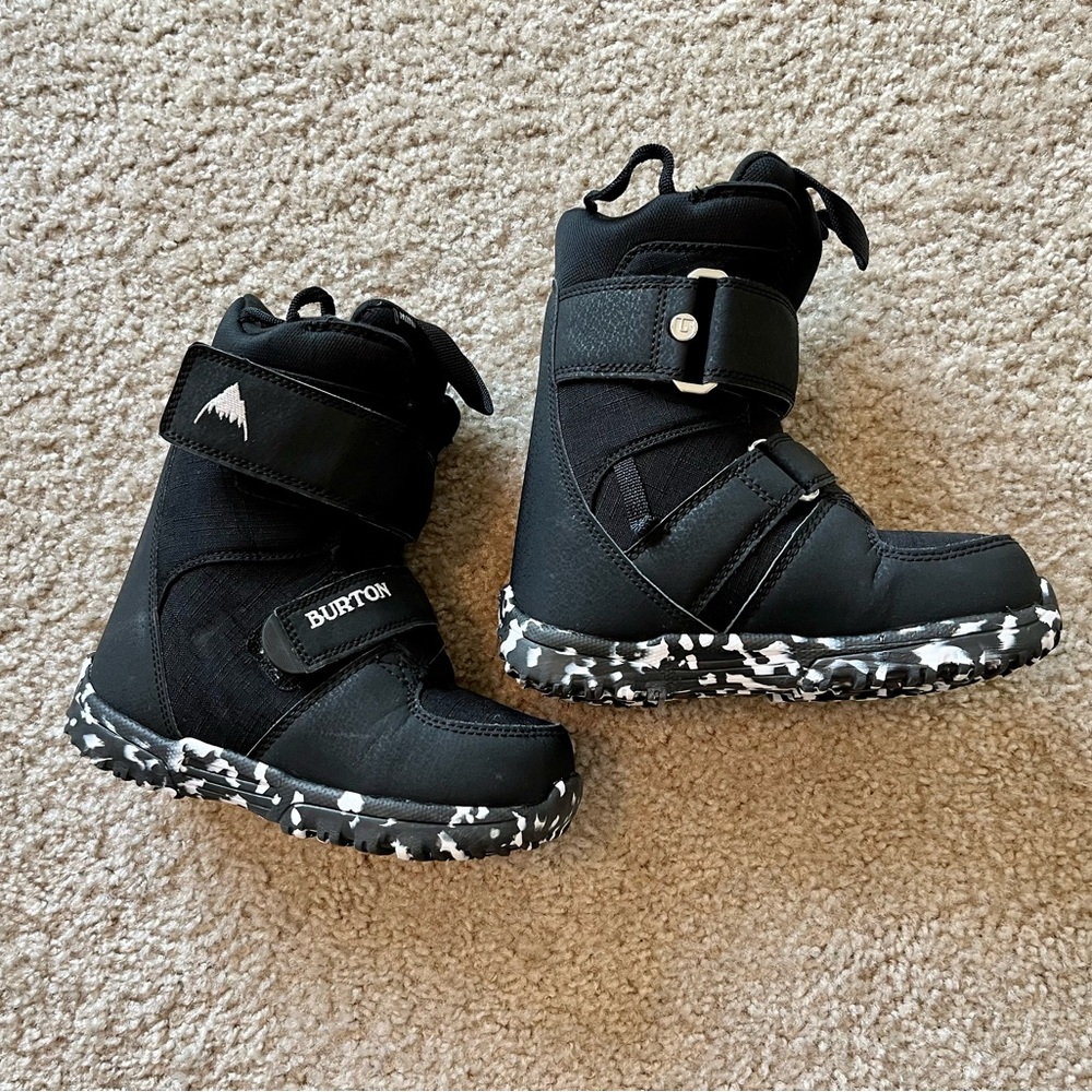 Toddlers' Burton Mini Grom Snowboard Boots size 12